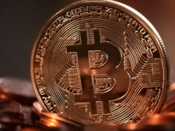 Сервис для проверки «грязных» биткоинов в даркнете приостановил работу