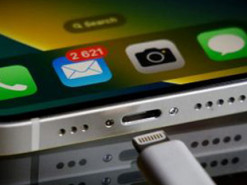 Блогер протестував iPhone 15 у режимі павербанку