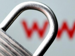 Власти пропихивают внесудебную блокировку сайтов через закон о казино