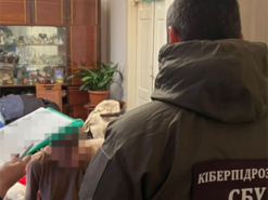 СБУ викрила агітатора, який готував фейки для пропагандистського шоу Соловйова