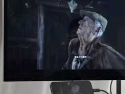 Ентузіаст підключив iPhone 15 Pro до телевізора і перетворив його на ігрову консоль