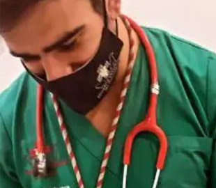 Ветеринар сделал прививку щенку, а тот даже не заметил