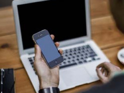 Следующие президентские выборы пройдут онлайн, - советник Зеленского