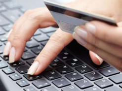 Інтернет-шахраї ошукали двох українців на 340 тисяч гривень