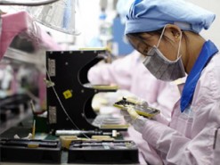 Стало известно, кто будет производить iPhone 2018