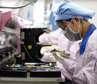 Стало известно, кто будет производить iPhone 2018