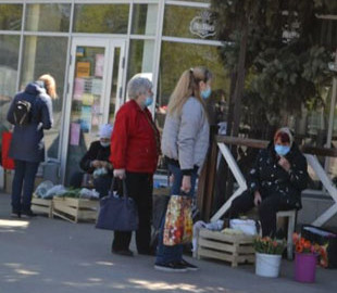 Сеть насмешила фотожаба об окончании карантина в Украине