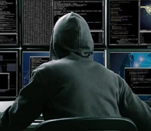 Українські хакери зупинили роботу сервісу, яким користуються топ-компанії рф