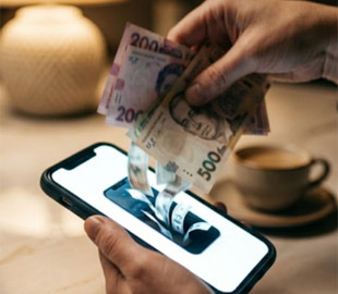 Понад 450 тисяч гривень втратила прикарпатка через псевдоюриста