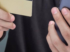 Шахраї ошукали трьох українців на понад 250 тисяч гривень