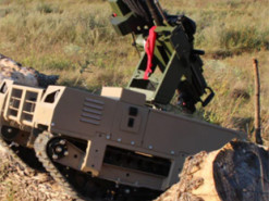 Гранатомет на гусеницях: в Україні показали новий дрон, що він вміє