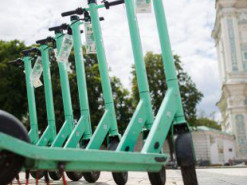 В Киеве Bolt возобновил прокат электросамокатов