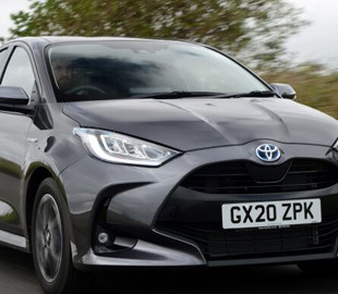 Названі п'ятнадцять найкращих гібридних авто з пробігом