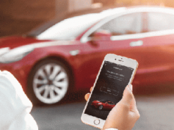 В приложении Tesla засветились будущие функции, связанные с совместным доступом к авто