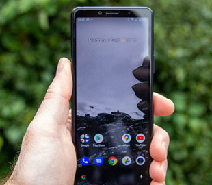 Sony Xperia 5 II получил Android 12