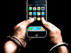 Чоловіка засудили на 3 роки позбавлення волі за крадіжку телефонів з магазину