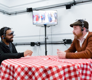 Facebook рассказала об AR-гарнитуре, способной усиливать звуки и подавлять шумы