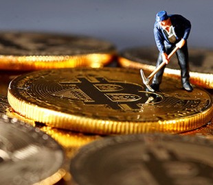 Биткоину отказали в звании лучшей криптовалюты