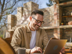 Ці 11 поширених звичок можуть "убити" ваш ноутбук