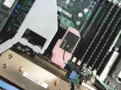 Учёные придумали, как защитить компьютеры от физического взлома с помощью радиоволн