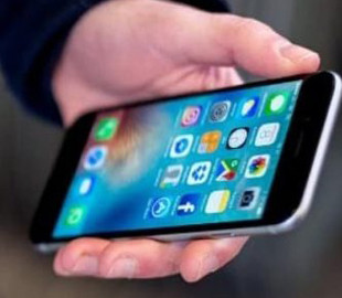 Не смог разблокировать: горе-вор «на условном сроке» украл и выбросил мобильный телефон