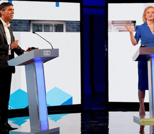 Telegraph: вибори прем'єра Британії відклали через загрозу атаки хакерів