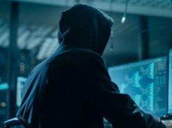 Хакеры украли снимки пластических операций и пригрозили их публикацией