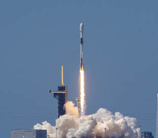 Илон Маск пообещал помочь астрономам с запуском новых космических телескопов