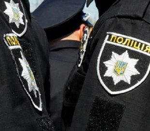 Украинские журналисты и волонтеры заявили об обысках из-за "детской порнографии и оружия"