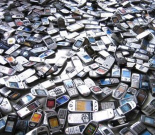 Медали для Олимпиады в Токио сделают из 5 миллионов телефонов