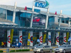 СБУ “завернула” російську блогерку, яка прилетіла до Києва