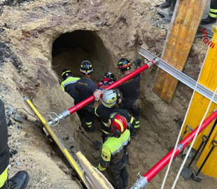 Хотів пограбувати банк: чоловік застряг у тунелі, який сам же і викопав