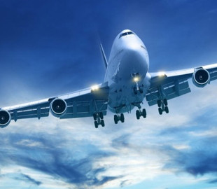 Кіберфахівці ГУР атакували російські аеропорти, затримується низка рейсів - джерело