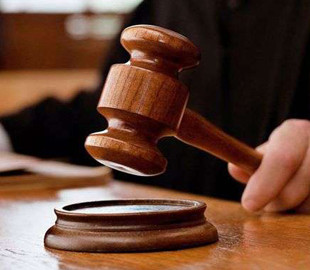 Трьох українців судитимуть за продаж наркотиків через інтернет