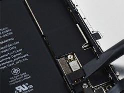 Два израильтянина требуют от Apple $125 миллионов за замедление старых смартфонов