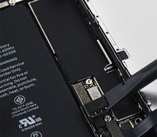 Два израильтянина требуют от Apple $125 миллионов за замедление старых смартфонов