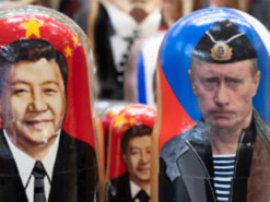 Китай різко збільшив продажі Росії товарів для виробництва зброї проти України, - АР