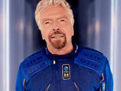 Маск и Безос поздравили Брэнсона с успешным полетом в космос