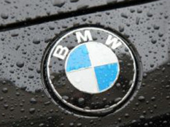 Электрический кроссовер BMW iX M показали на неофициальном рендере