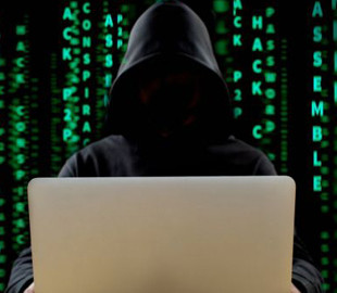 Спецслужбы РФ завербовали запорожского хакера для кибератаки на госорганы Украины