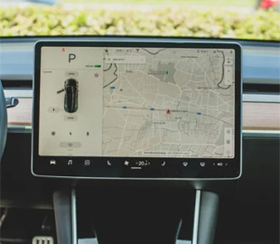 Принцип Face ID. Tesla готує ідентифікацію водіїв у системі автопілота