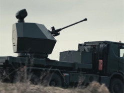 Ідеальна дронобійка для ЗСУ: у Великій Британії показали зенітку Tridon Mk2