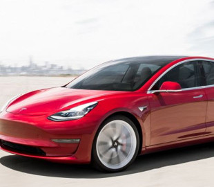 Названы самые продаваемые электромобили в 2021 году