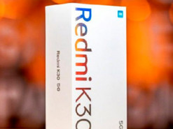 Показано фото розничной упаковки смартфона Redmi K30 5G