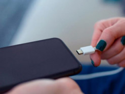 Як користуватися телефоном весь день і не посадити акумулятор