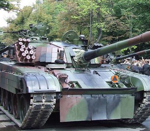 Україна отримала інноваційні польські танки PT-91 Twardy (Фото)
