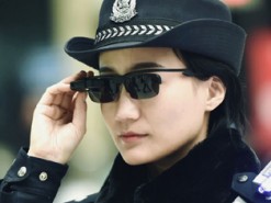 Китай тестирует умные очки, которые мгновенно вычисляют преступников