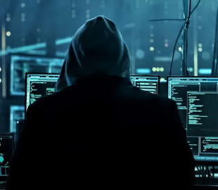 Лякають звинуваченням у держзраді, а потім виманюють гроші: в Україні з'явилась нова шахрайська схема