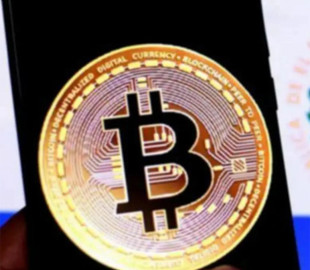 Сальвадор продовжить інвестиції в біткоїн і штучний інтелект до 2026 року