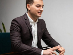 Білоруський політичний аналітик Шрайбман виїхав в Україну після згадки його в «інтерв’ю» Протасевича